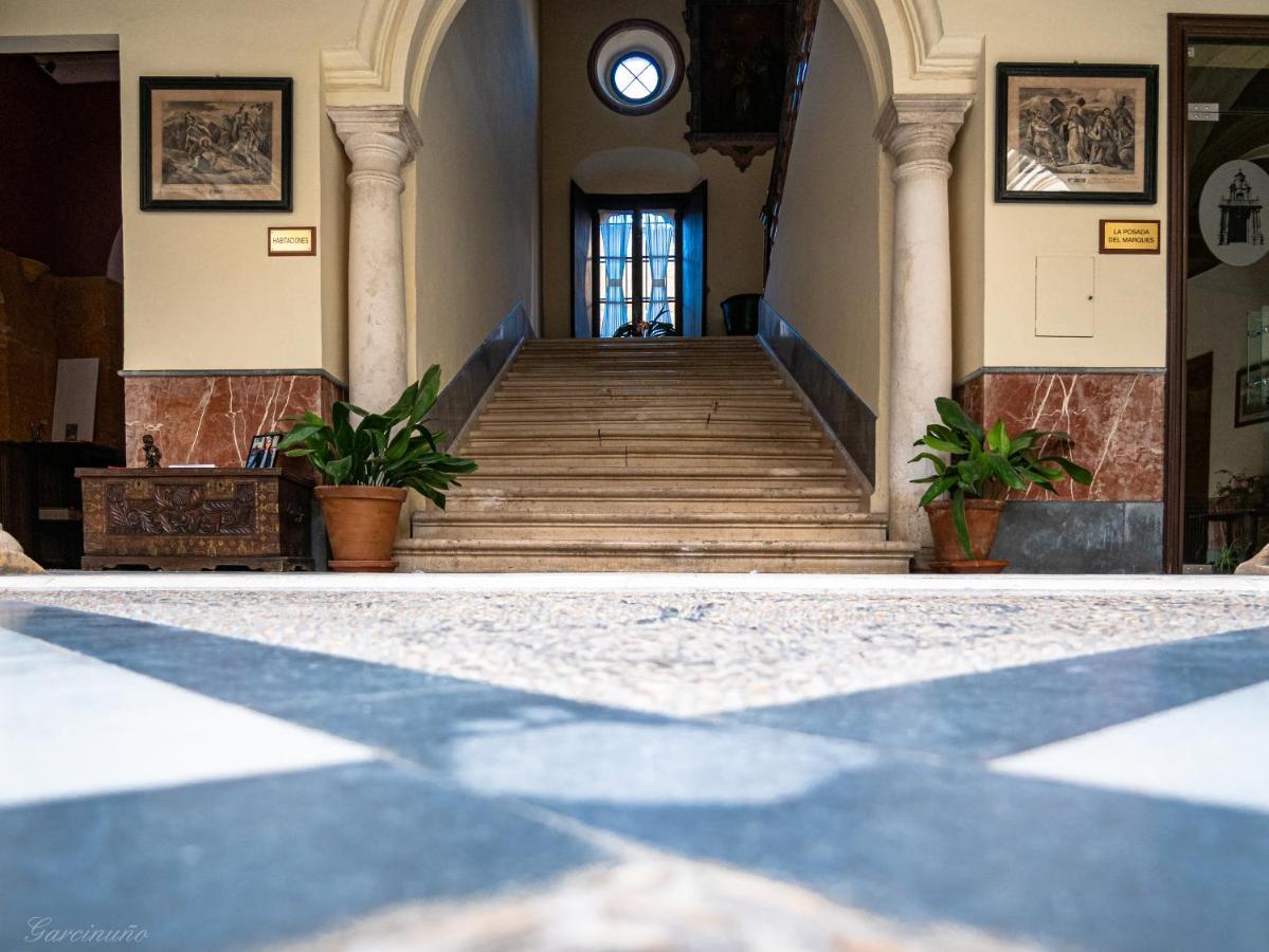 Palacio Marques De La Gomera Осуна Екстериор снимка