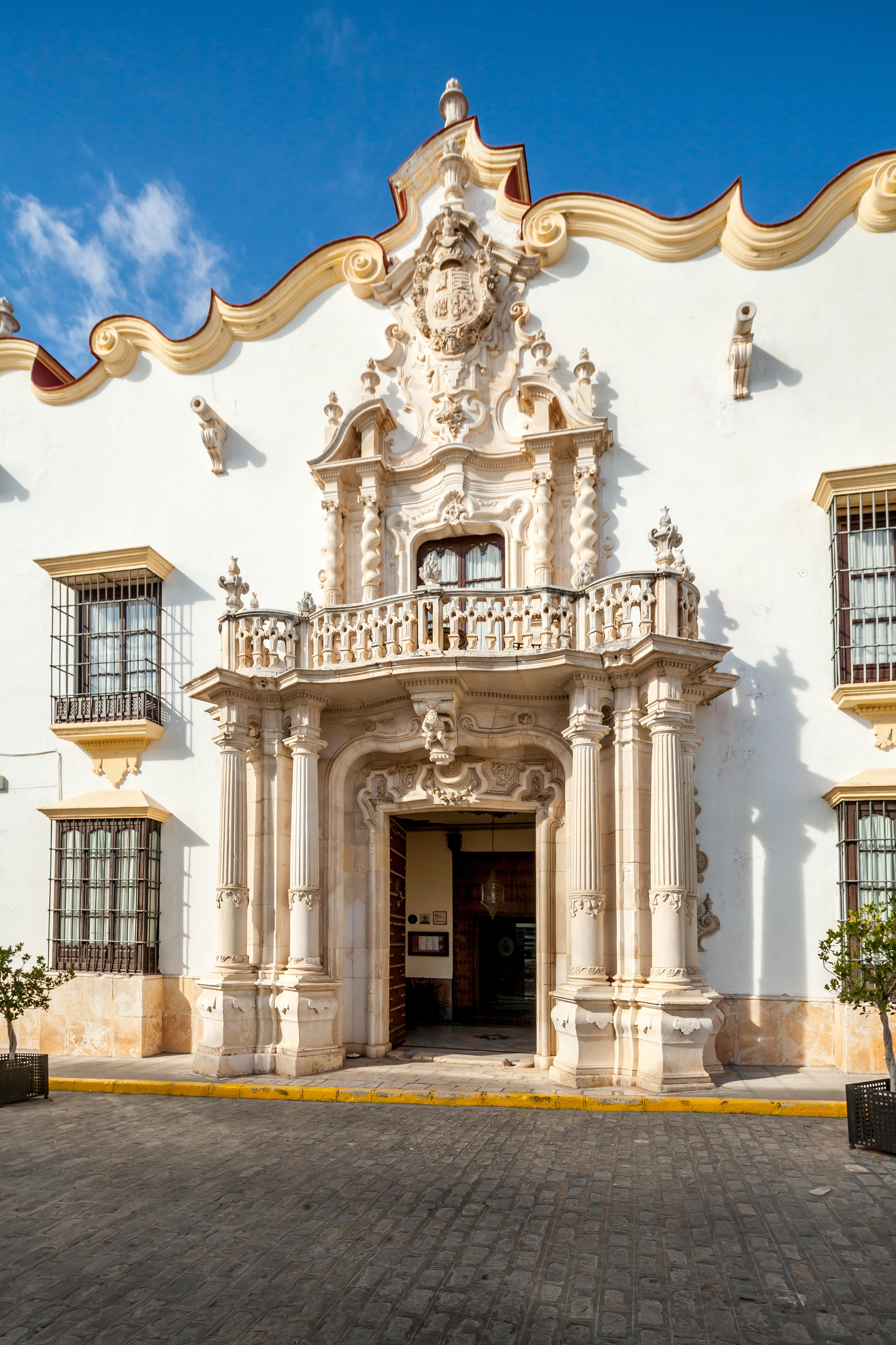Palacio Marques De La Gomera Осуна Екстериор снимка